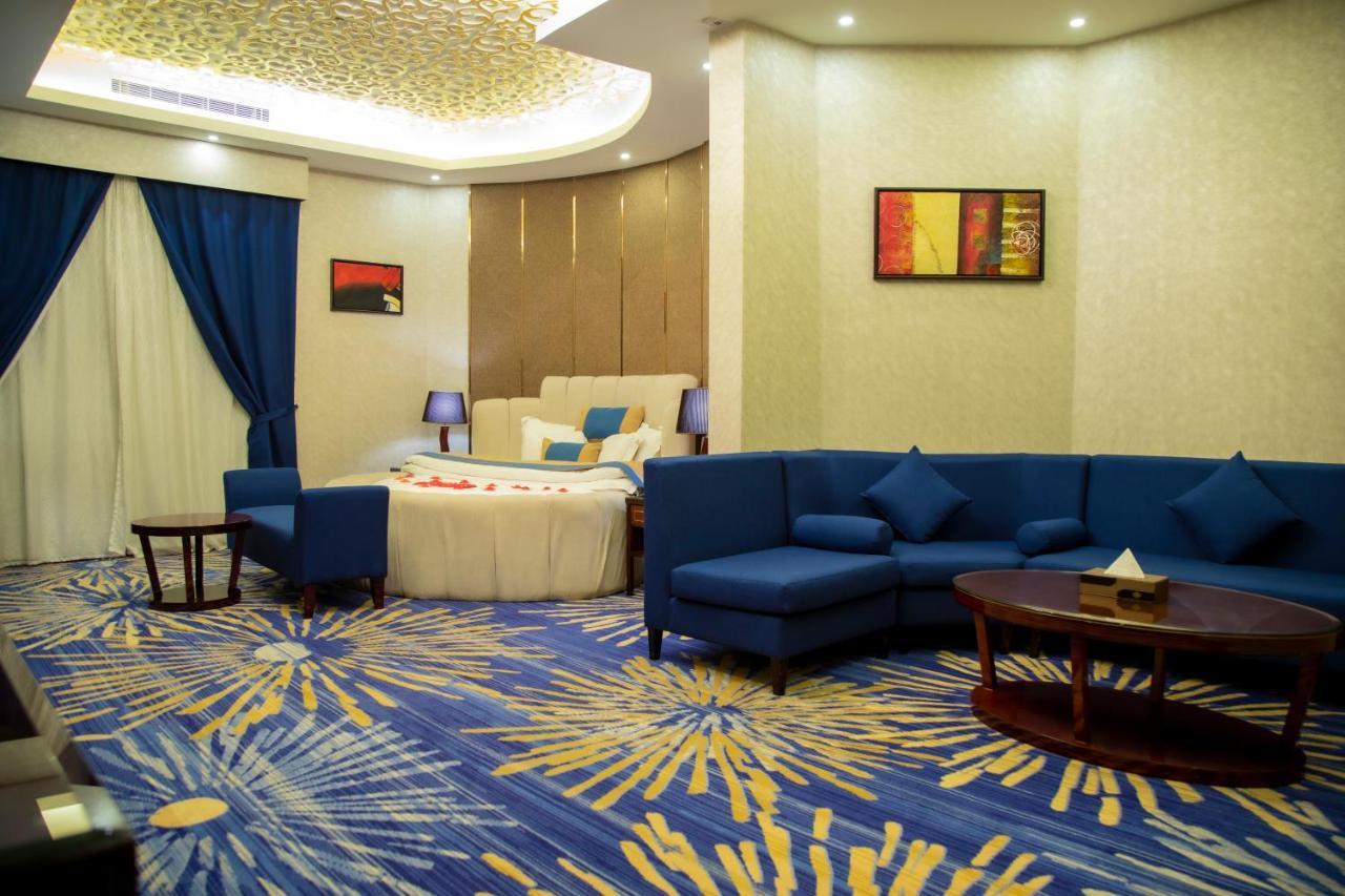 فندق هوليداي الخليج الرياض - Holiday Al Khaleej Hotel מראה חיצוני תמונה