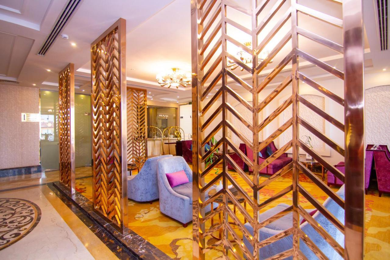 فندق هوليداي الخليج الرياض - Holiday Al Khaleej Hotel מראה חיצוני תמונה