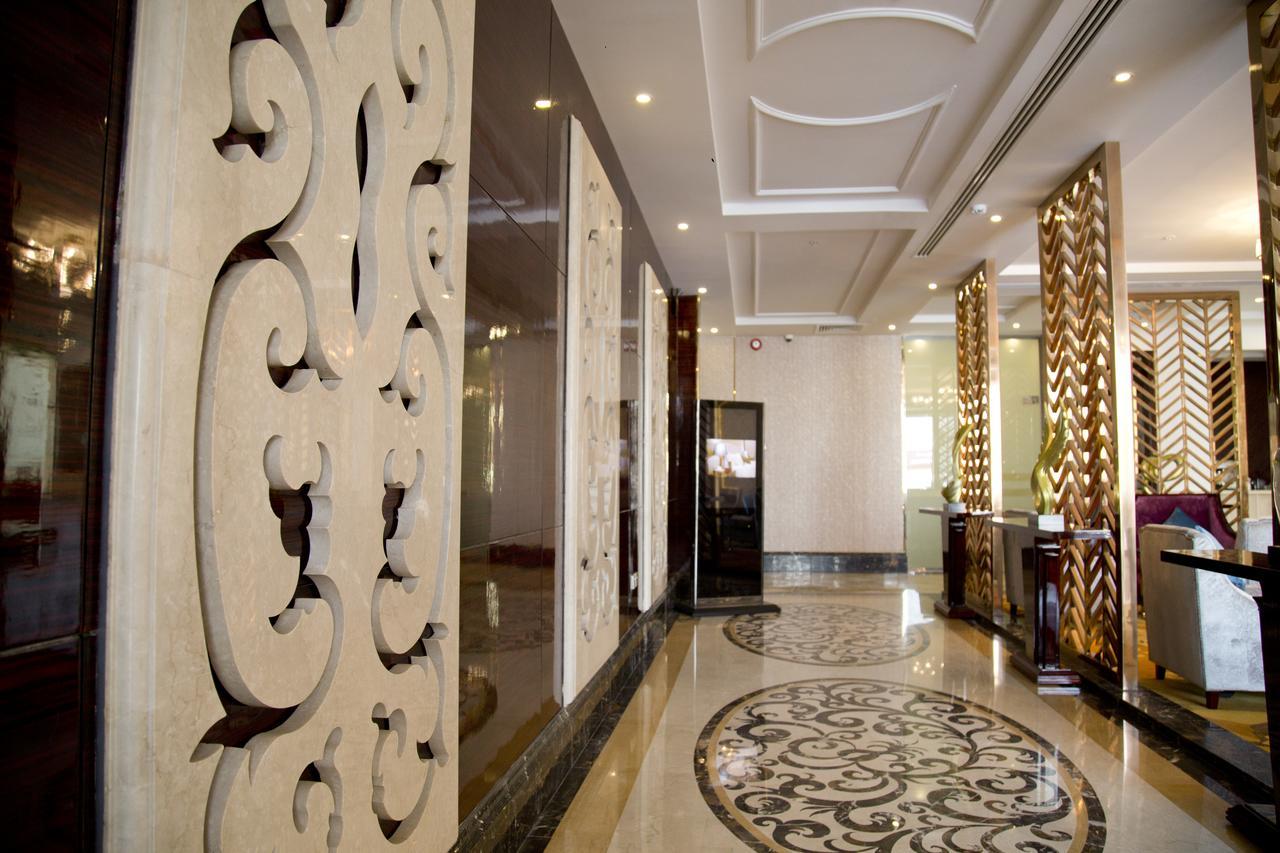 فندق هوليداي الخليج الرياض - Holiday Al Khaleej Hotel מראה חיצוני תמונה